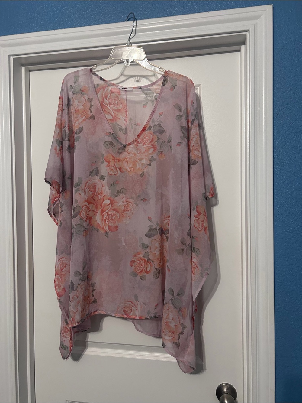 Sheer Floral V-Neck Kimono Top - Pale Pink with Peach Roses